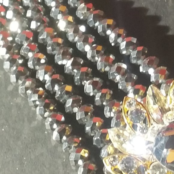 Handmade Hand strung 3 Piece Statement Set GREY - Picture 5 of 8